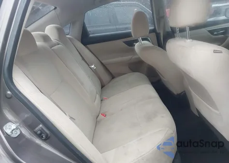 2015 Nissan Altima 2.5 S из США, поврежденный, VIN 1N4AL3AP9FC495837